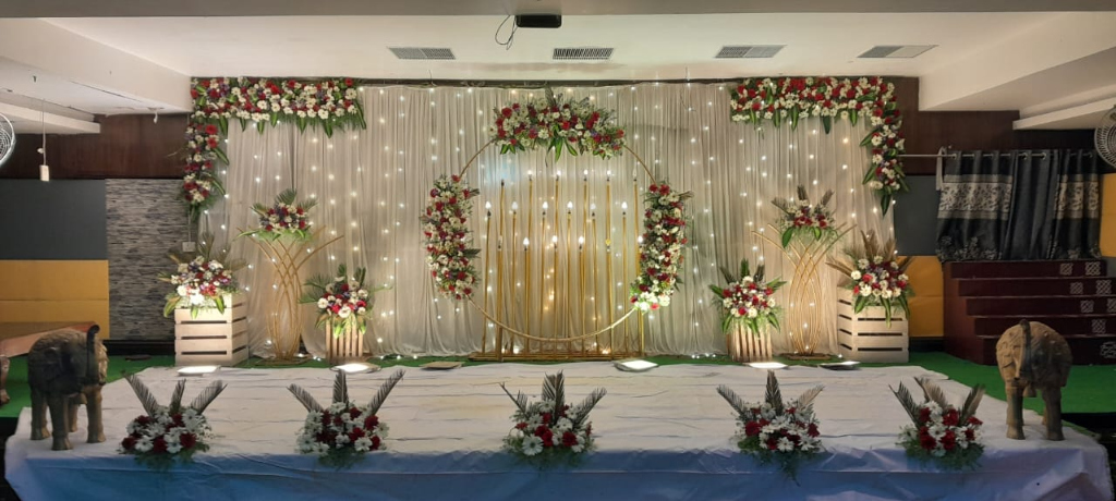 Fairy Light Curtain & Golden Candle Arch Luxury Reception Stage